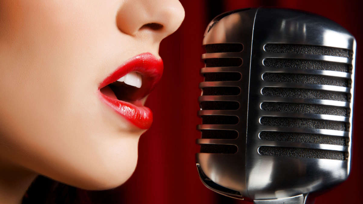 Голос предложили защищать наравне с честью и достоинством человека