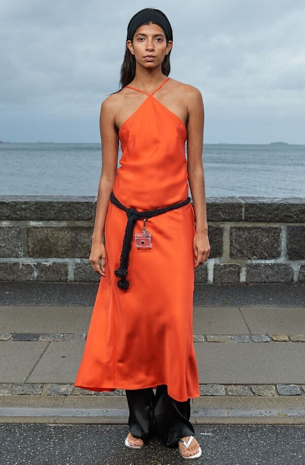 Девять модных тенденций весны 2024 года, которые возглавили Неделю моды в Копенгагене