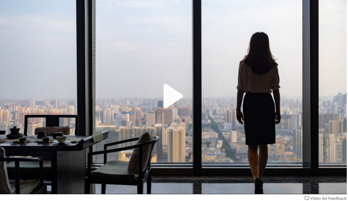 Почему не все женщины возглавляют американские компании? Американцы высказывают свое мнение