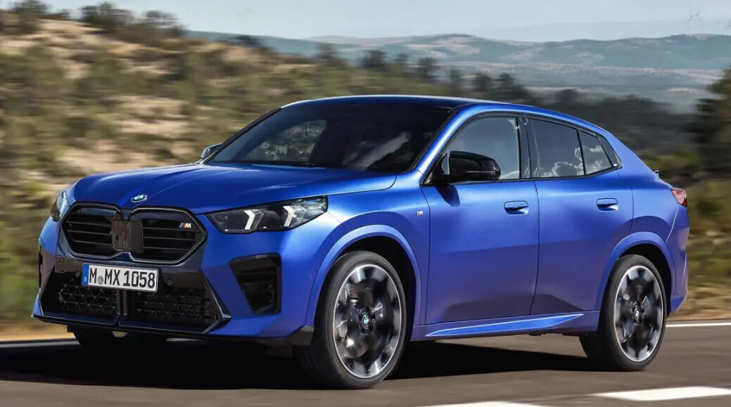 Новый BMW X2 второго поколения представлен публике и к тому же стал электрическим