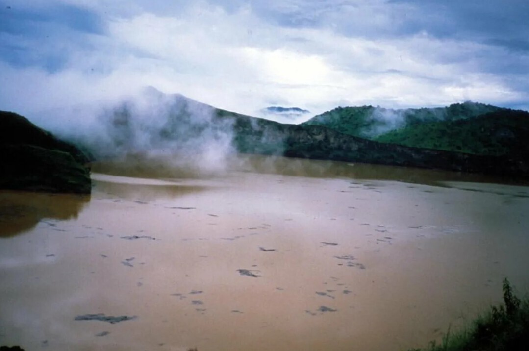 Катастрофа на озере убийце Ньос: раскрытие африканской трагедии, унесшей 1746 жизней людей и 3500 животных!!! Лимнологическая катастрофа!