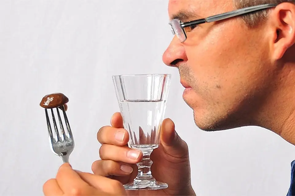 Минфин предложил повысить минимальную цену на водку до 299 рублей