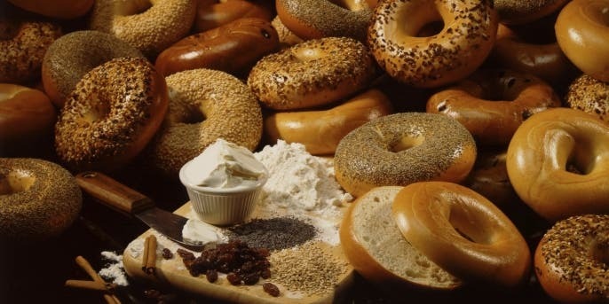 Из Нью-Йорка в Монреаль: что в бублике?