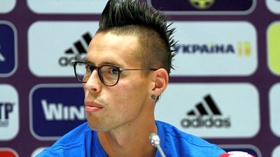 Футболисты с плохим зрением.