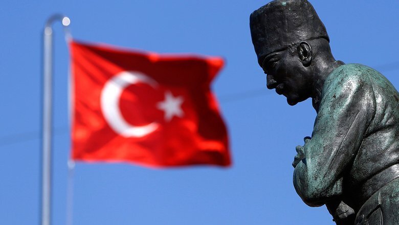 В Турции допустили полный разрыв отношений США с Ближним Востоком