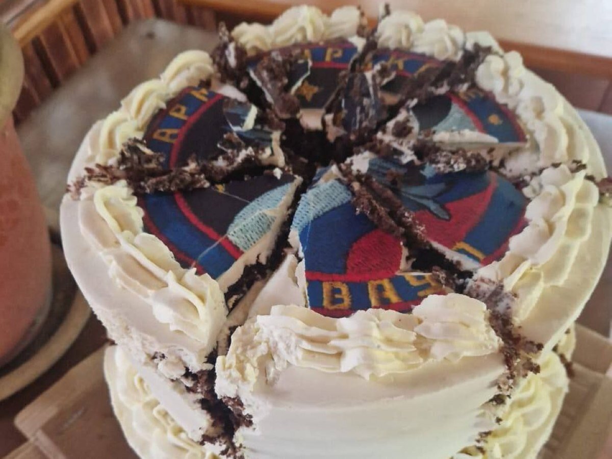 "Кубанский тортовый заговор: Попытка отравить десятки российских лётчиков"