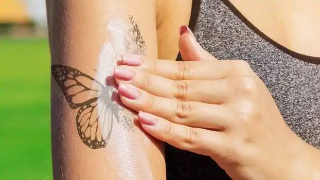 Какой крем использовать после татуировок?
