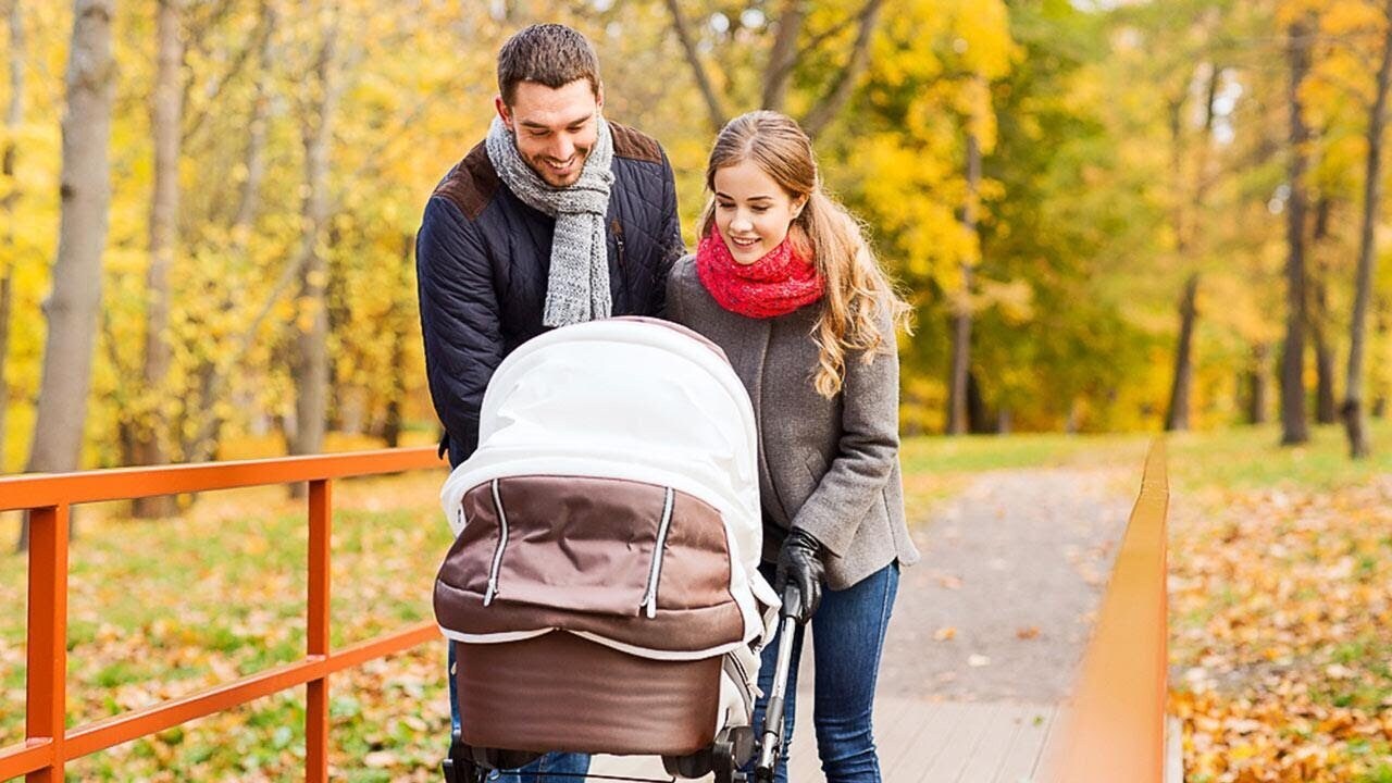 От кого рожать? Африканец? Азиат? А как же «русский Ваня»?