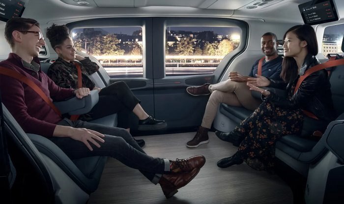 Японцы запускают минивэны без места для водителя.