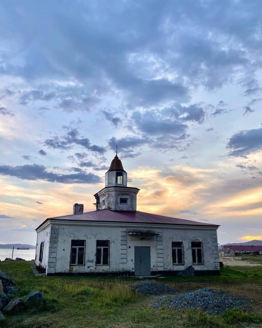 Створный маяк залива Находка.