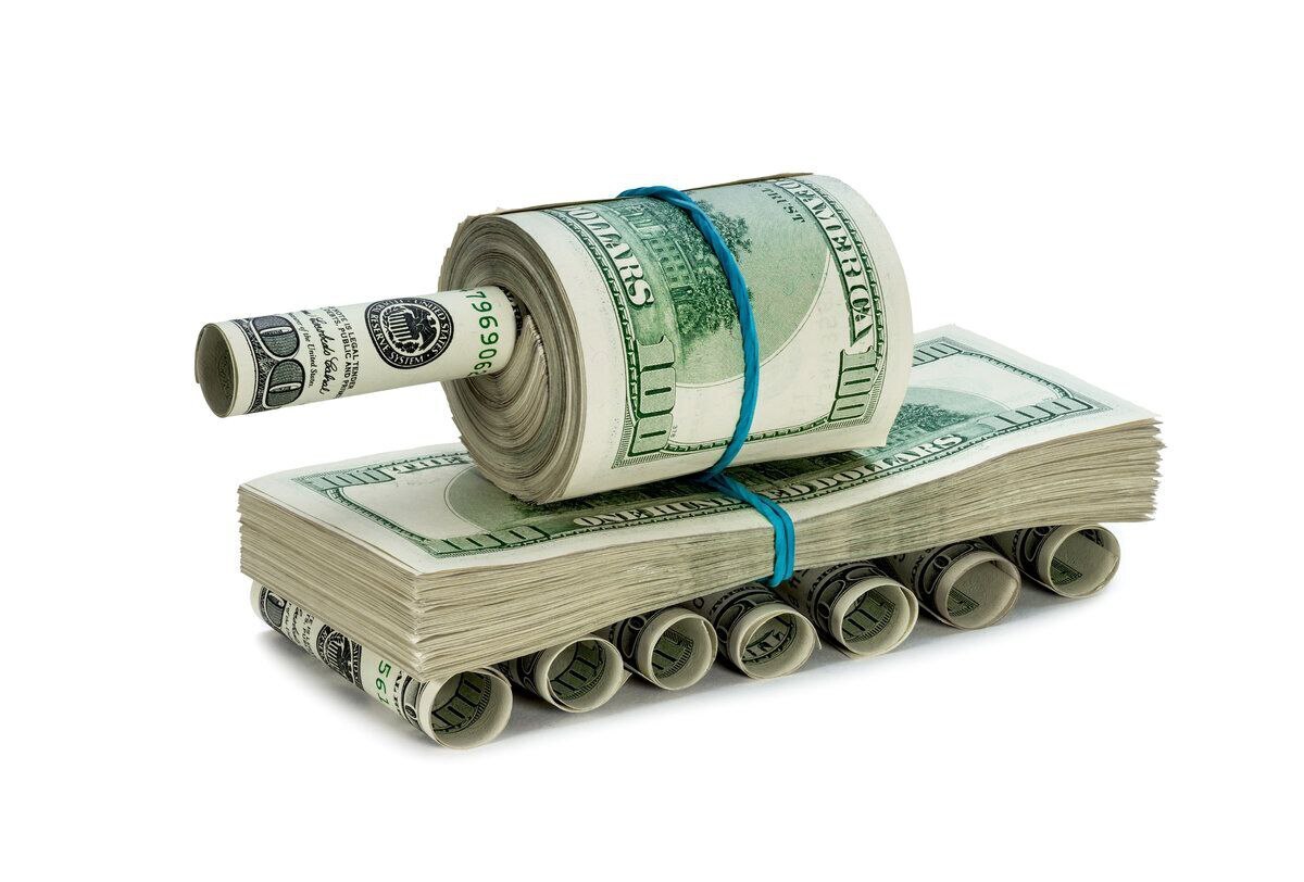 Меня корёжит, когда читаю: "Коптер - это расходник, давайте соберём парням денег ещё на один".