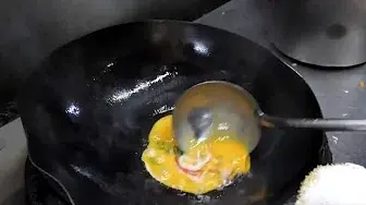 День работы популярного ресторана soba, завсегдатаи которого спешат отведать блюда японской кухни