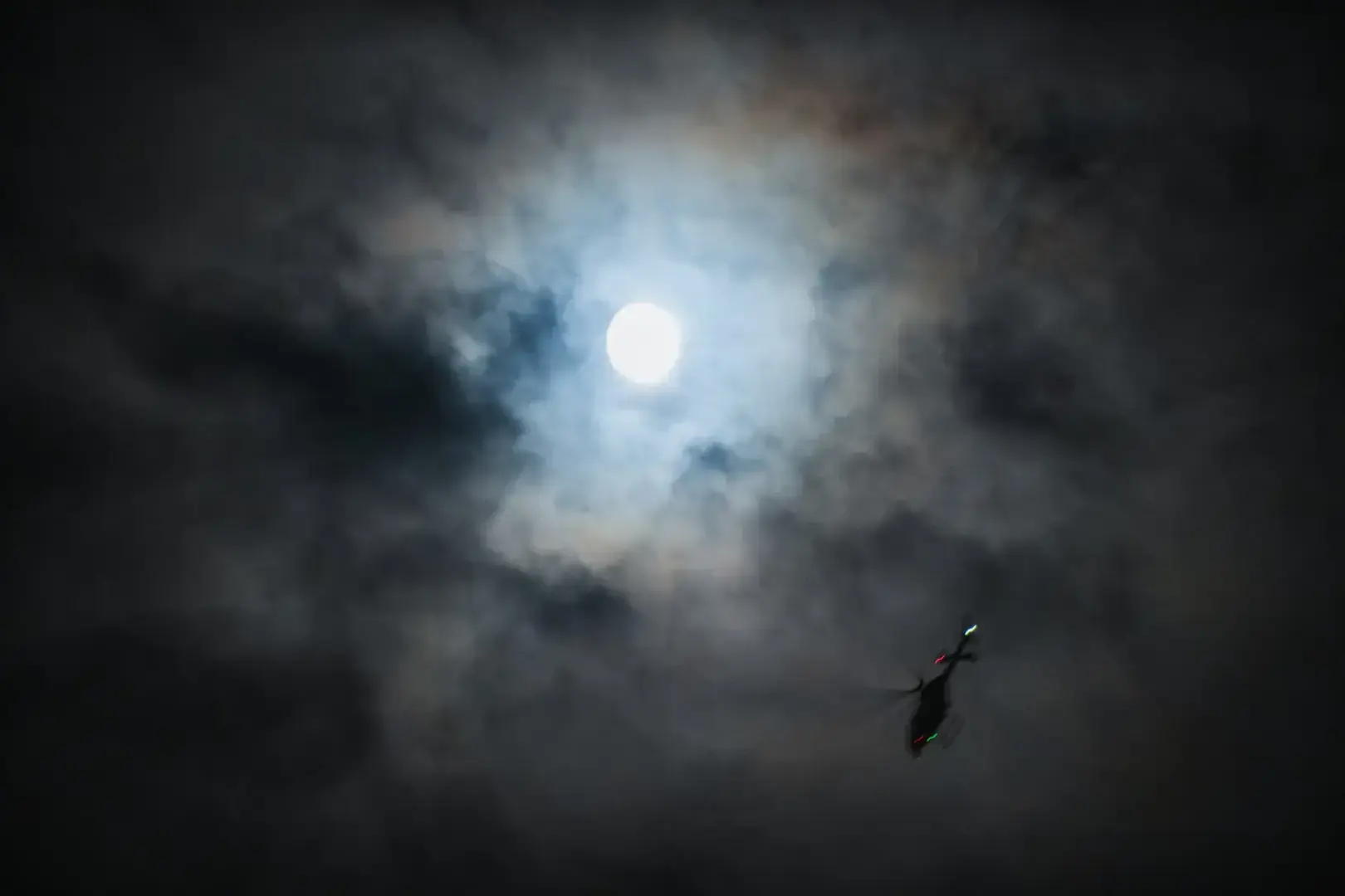 НАЙДЕН СТРЕЛОК, УСТРОИВШИЙ В США МАССОВЫЙ РАССТРЕЛ В ЛЬЮСТОНЕ! В результате теракта погибло 22 человека и еще 60 имеют ранения!