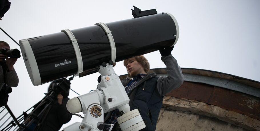 Уникальное лунное затмение: Фото и астрономические наблюдения