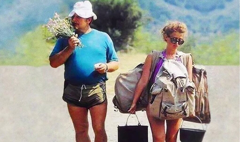 Сказ про похождения Толи и Авдотьи по свету.