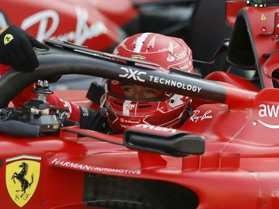 Феррари и их стратегические риски на Гран-при Мексики