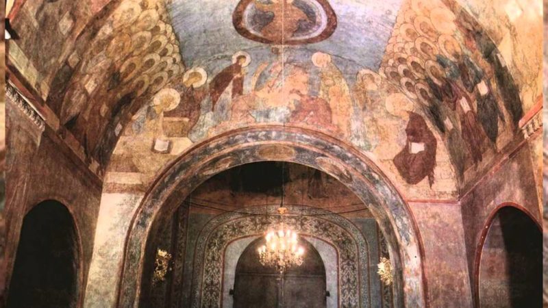 Волгоградская земля, родина финансовых пирамид «Хопёр-Инвест» и «Русский Дом Селенга», теперь явила миру тоталитарную секту с Царем!