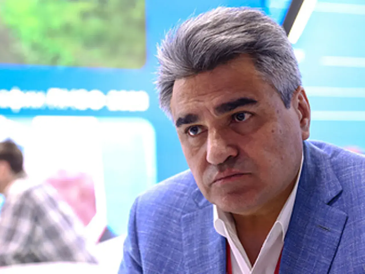 Нечаев призвал не запрещать аборты, а помогать с квартирой молодым парам еще до рождения детей!