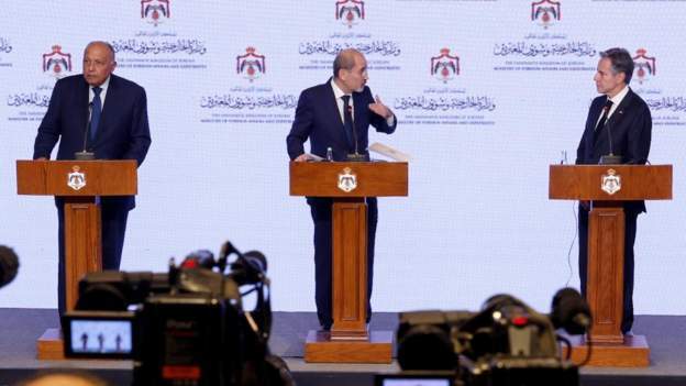 Арабские страны требуют немедленного прекращения огня в Газе, но США предупреждают, что это позволит Хамасу перегруппироваться