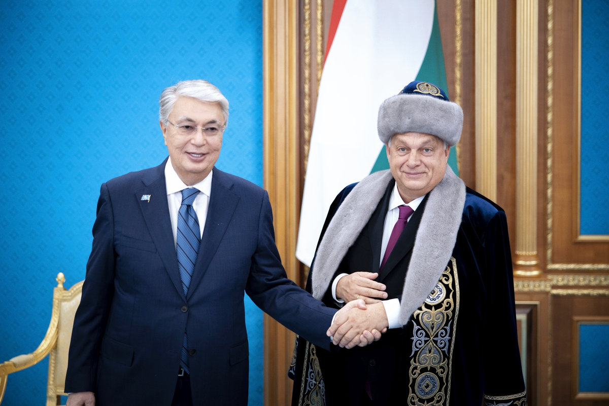 Орбан на саммите в Астане: Как лидер Венгрии обнулил казахских националистов