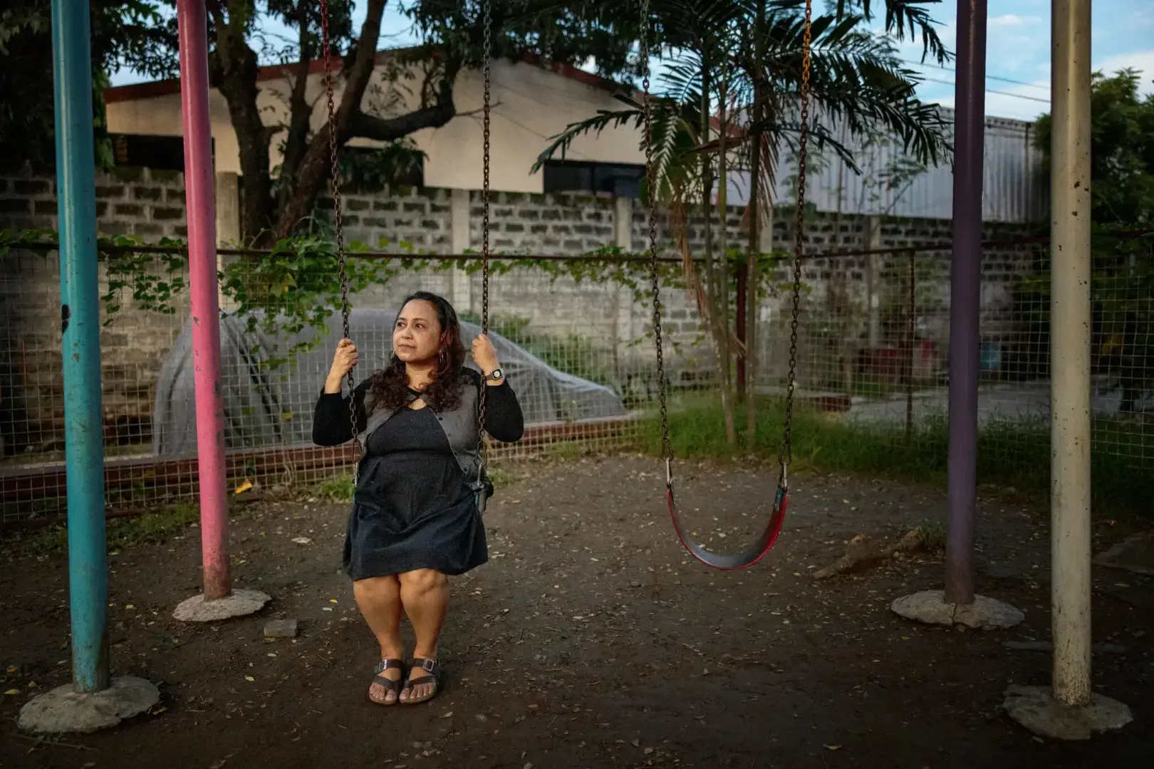 ‘Совсем как лекарство’: новый толчок к разводам в стране, где это незаконно