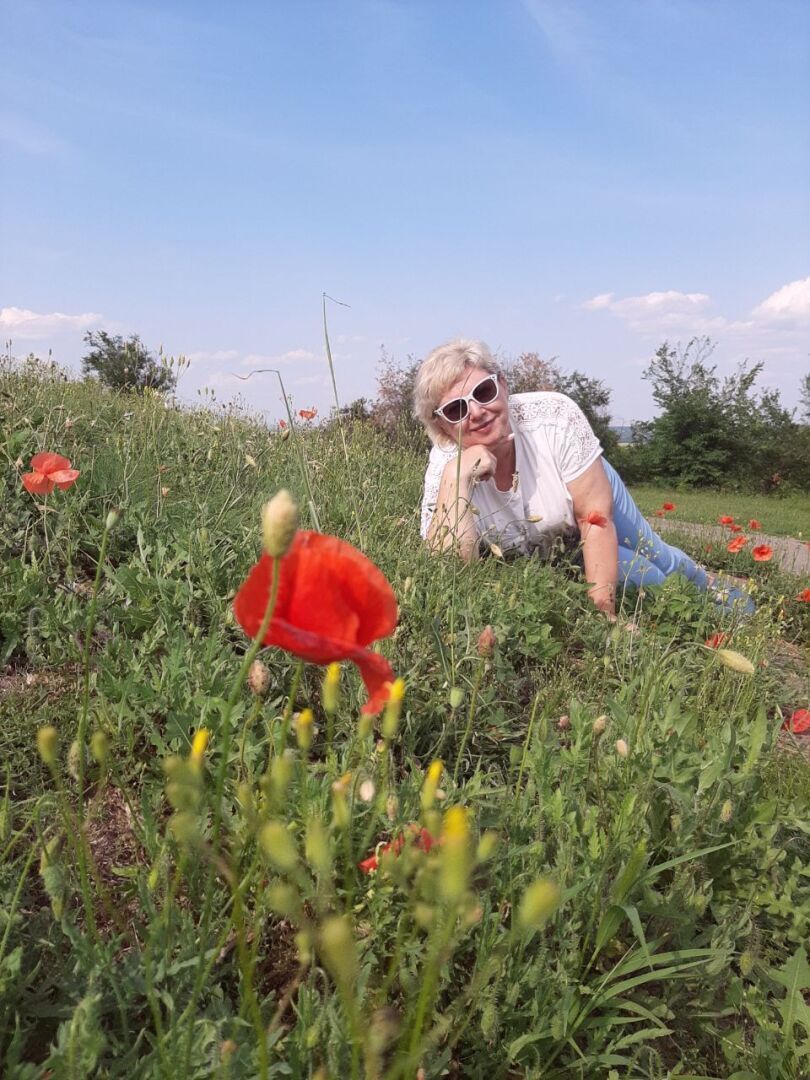 20-метровый памятник «Якорь» – символ мужества и героизма, у которого я склонила голову в честь погибших в ВОВ