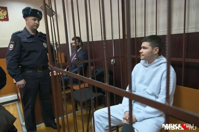 "Я миллионер" - Аяза Шубутдинова арестовали и предъявляют обвинение в крупном мошенничестве. Или не покупайте никакие информационные курсы