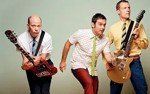 Смешные и неуклюжие музыкальные группы США 80-90 гг