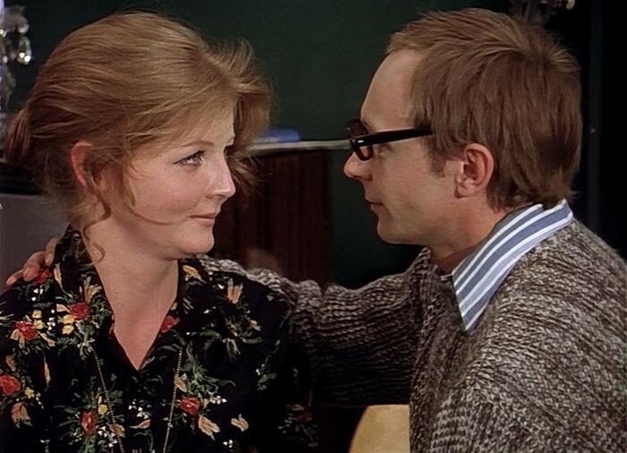 Фильм «Ирония судьбы» – это информационная бомба под семейные ценности и здоровое общество? А может быть, под весь СССР?