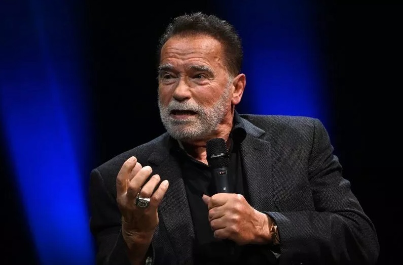 Арнольд Шварценеггер говорит, что он был бы «великим президентом» и «Белому дому нужна молодая кровь»