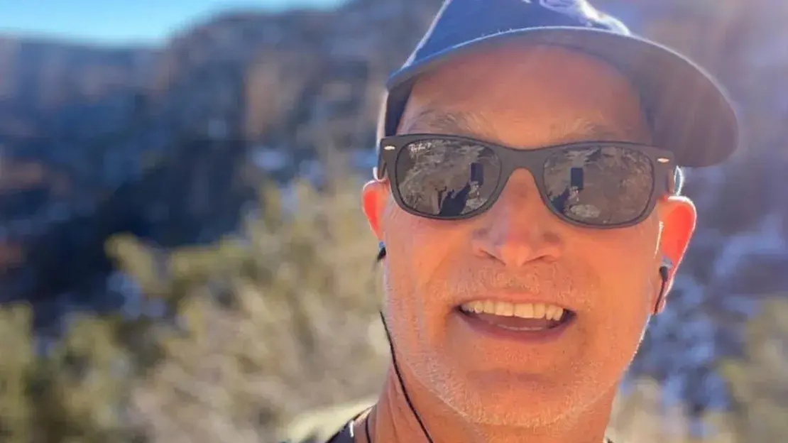 «Я был по пояс в горле бегемота».