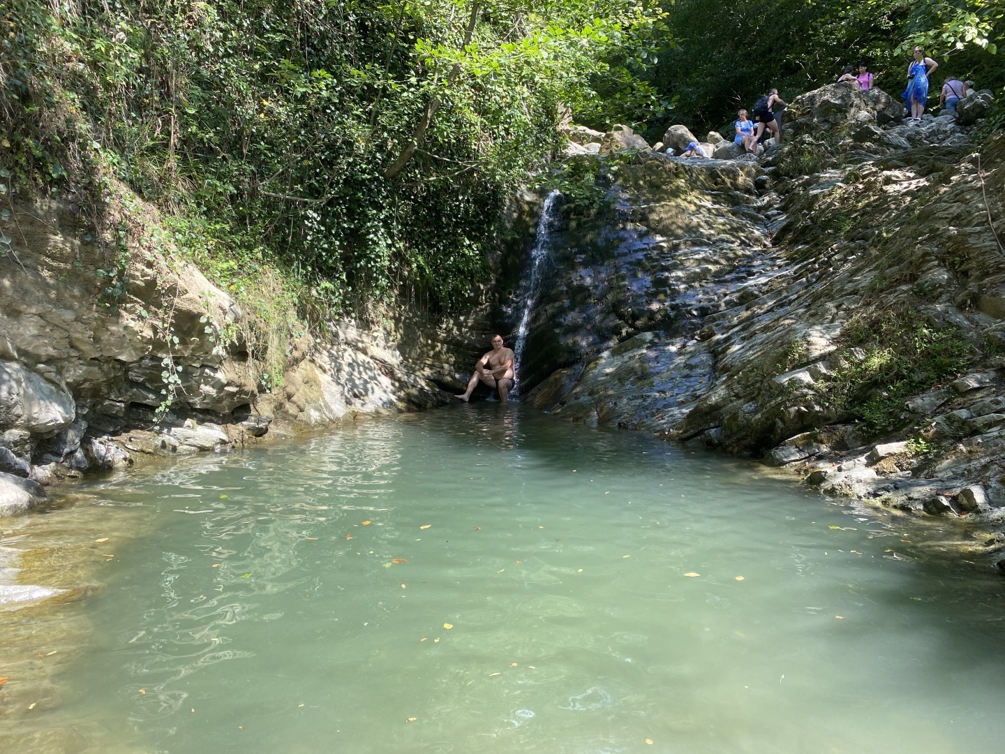 Куда пойти в Лазаревском. районе Сочи. Интересные места в Лазаревском районе