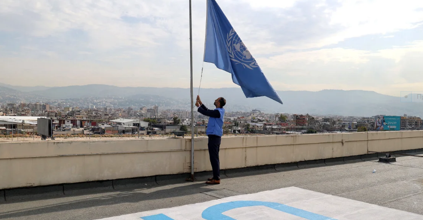 ООН оплакивает гибель более 100 сотрудников гуманитарных организаций в секторе Газа, это самое большое число погибших в любом конфликте в ее истории.