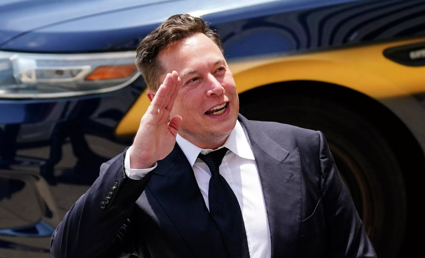 Илон Маск едет в Москву