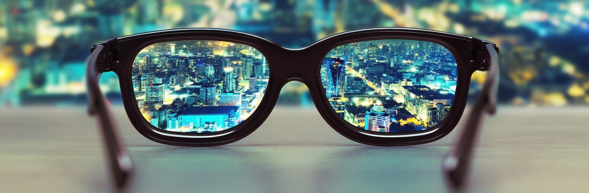 👍👎 Слово очкарик - оскорбление человека в очках, или же факт того, что он носит очки?