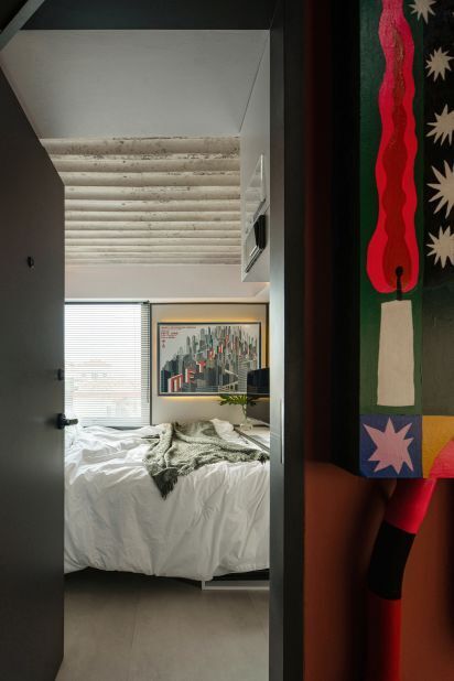 Самый тонкий отель в мире имеет ширину девять футов