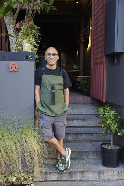 Самый тонкий отель в мире имеет ширину девять футов