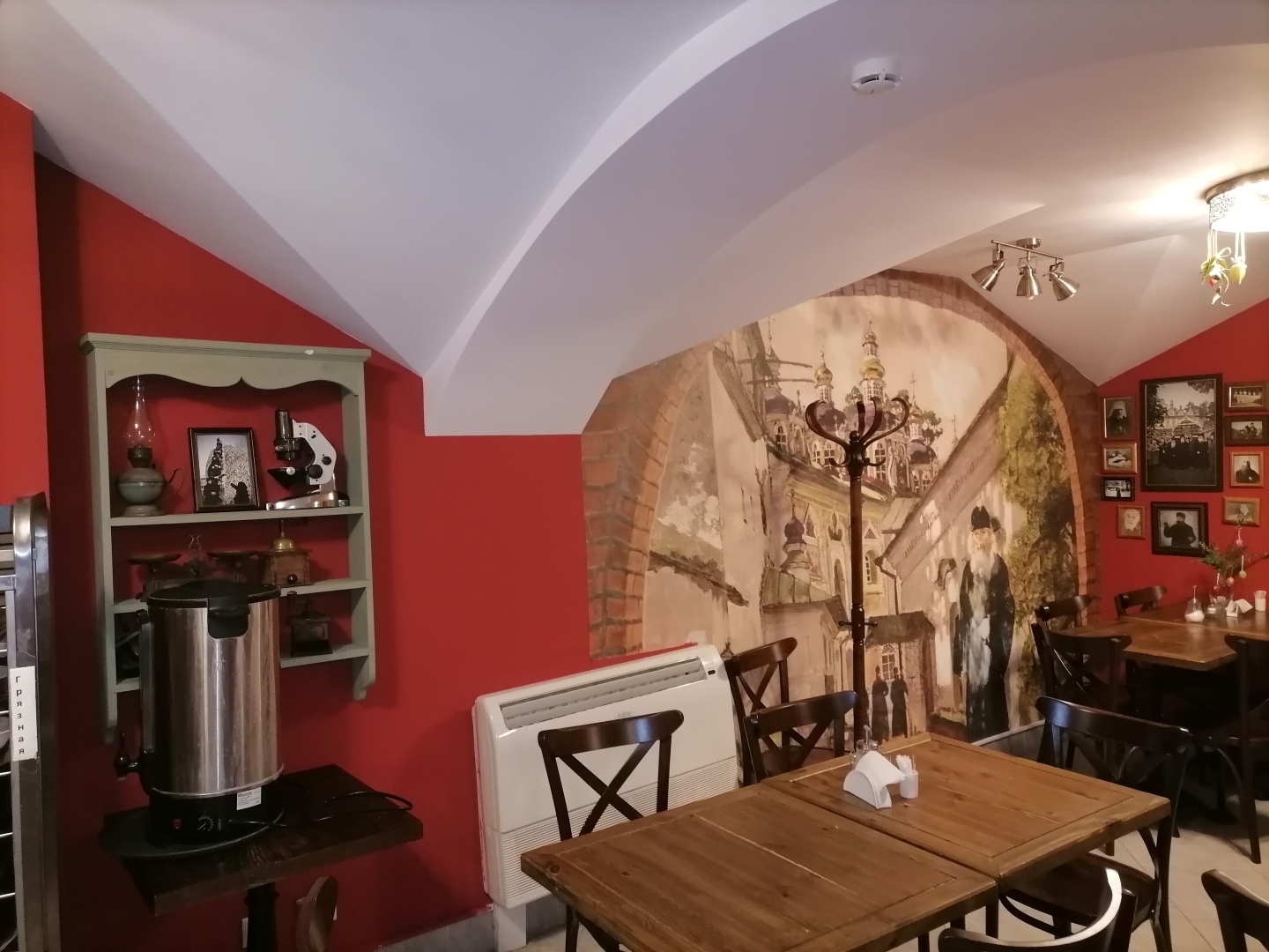 «Несвятые святые» - моя любимая монастырская трапезная Москвы