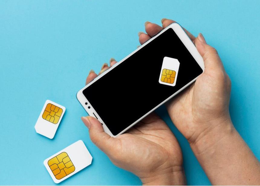 Минцифры: нужно добавить на «Госуслуги» информацию о сим-картах