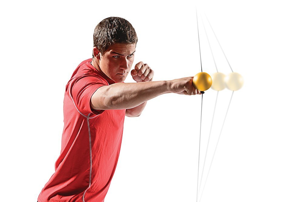 Быстро точность. Мячик для тренировки реакции. Теннисные мячи координация. Упражнения с теннисным мячиком для координации. Ловкость в спорте.