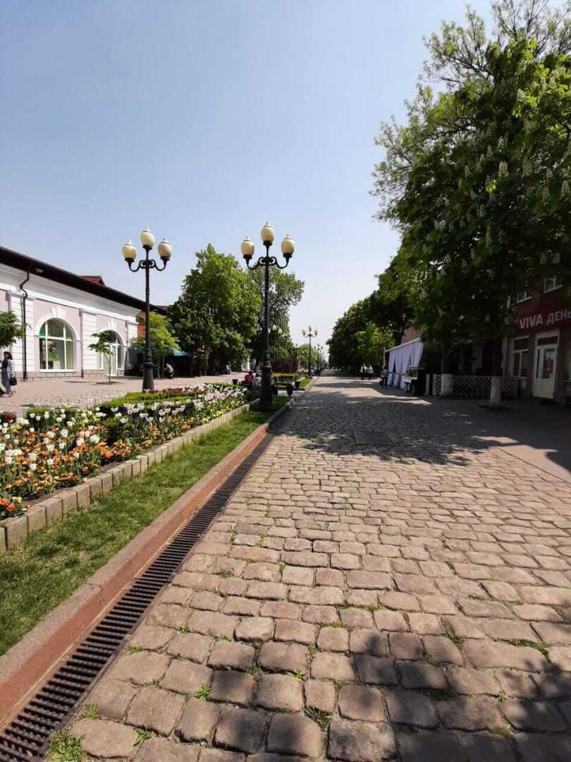 Город Ейск, котором мы с сестрой были очарованы, а племянник поехал специально, чтобы сделать предложение руки и сердца своей возлюбленной