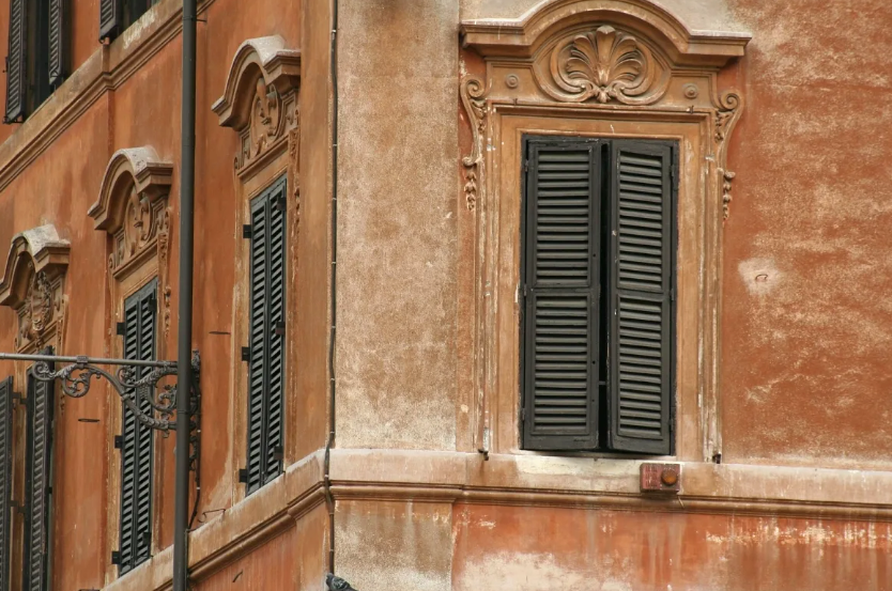 Жалюзи: история возникновения и развития