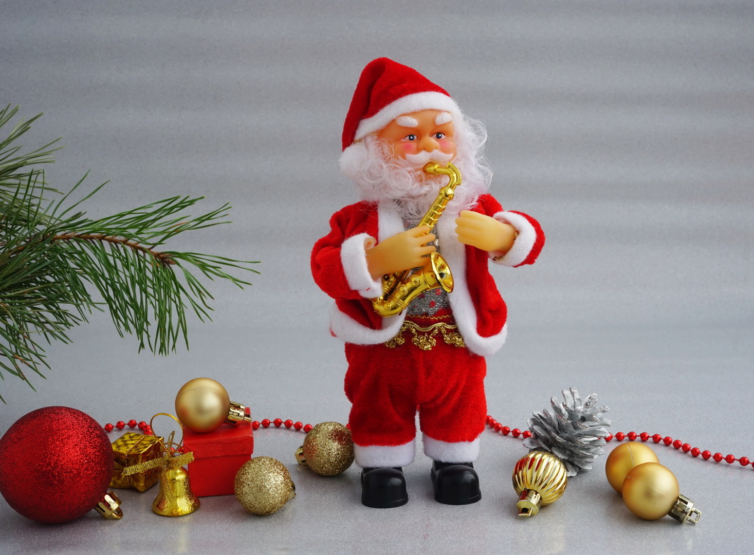 Стоимость Новогоднего стола за год выросла на 9%. Какие продукты надо купить сейчас? К Новому году они подорожают