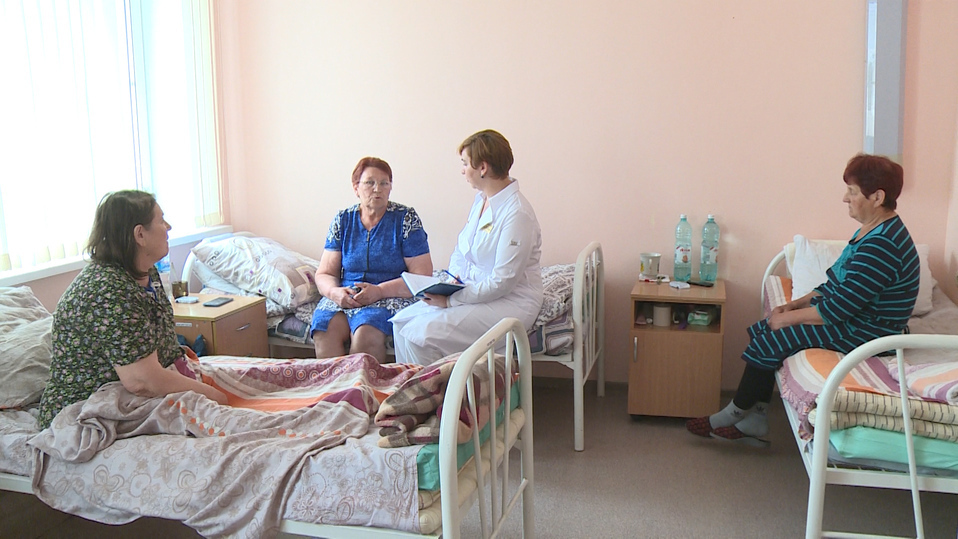 Россияне вновь будут содержать мигрантов. Предложение о бесплатном медицинском обеспечении "приезжих". Мое мнение.