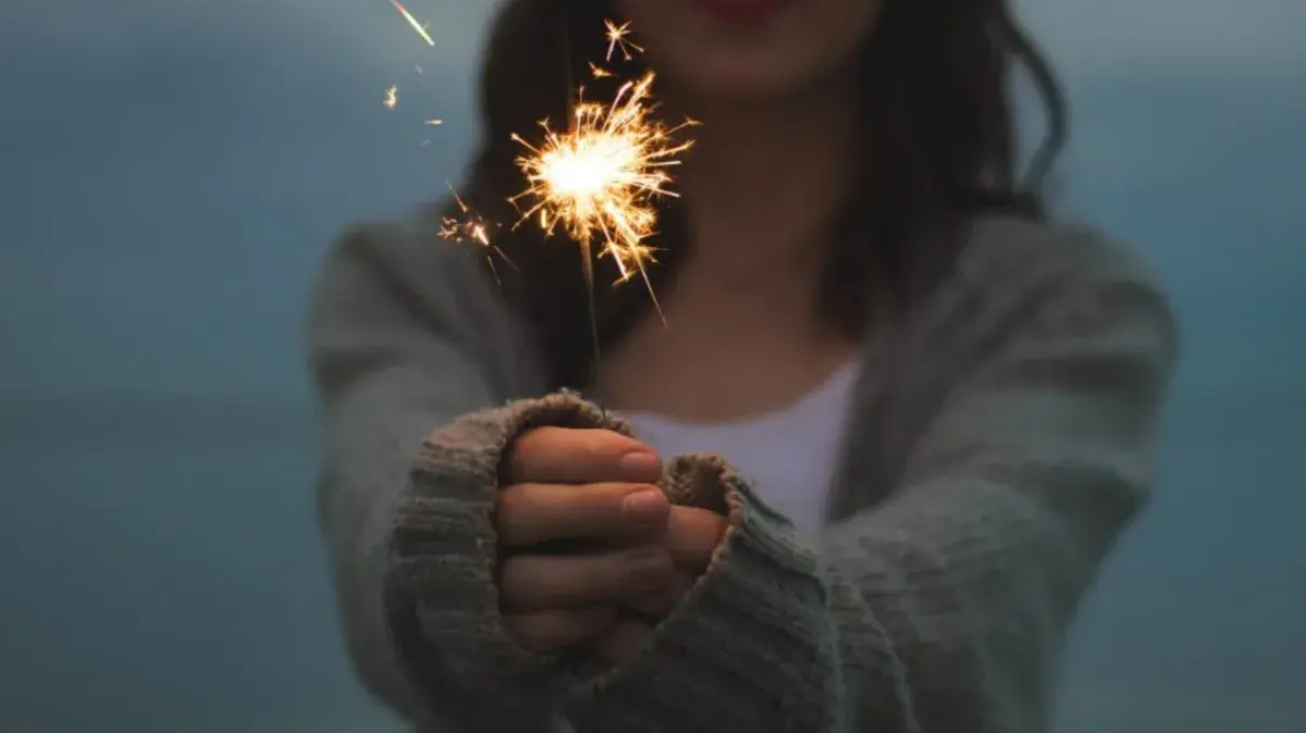 Как отдыхают россияне на новый 2024 год: точные даты назвал Минтруд .Как отдыхают школьники на новый 2024 год?