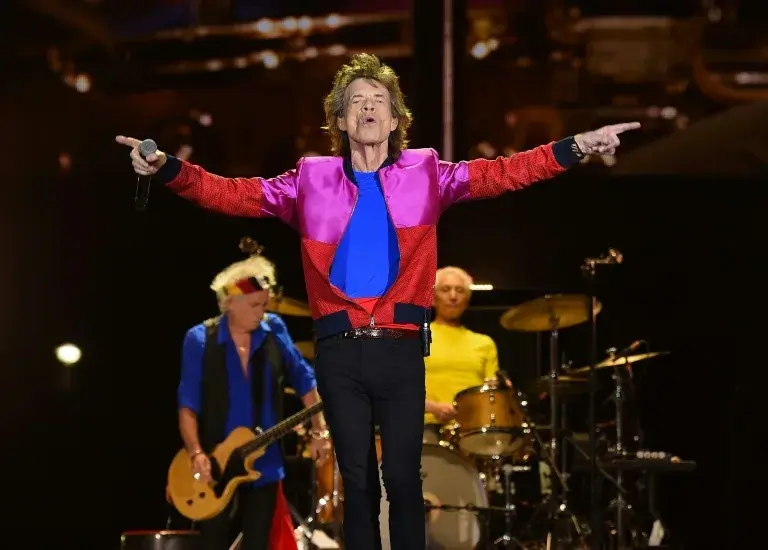 Rolling Stones снова отправляются в турне по 16 городам