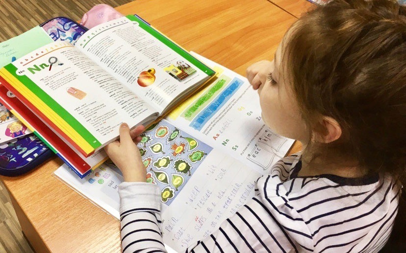 Как ребенку делать домашку, чтоб получать пятерки. И можно ли без нее