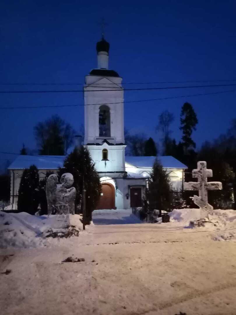 «Конвейер» в храме. Действительно ли это так?