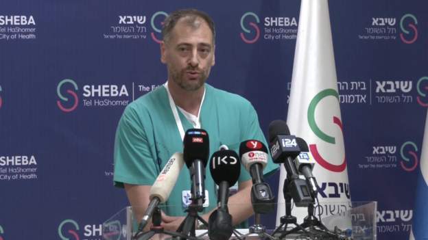 Директор больницы рассказал, что это была эмоциональная ночь для освобожденных женщин и детей