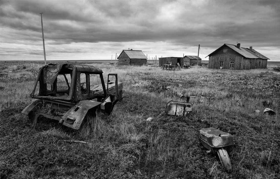 Жизнь деревенская это то что покинутый уголок.